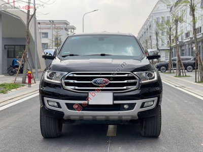 Xe Ford Everest Titanium 2.0L 4x2 AT 2018