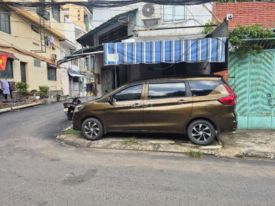 cho thuê ô tô 7 chỗ HCM