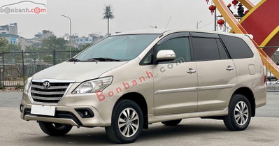 Xe Toyota Innova 2.0G 2015