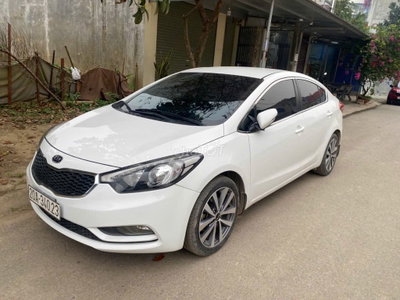 KIA K3 2014 Trắng 5 chỗ