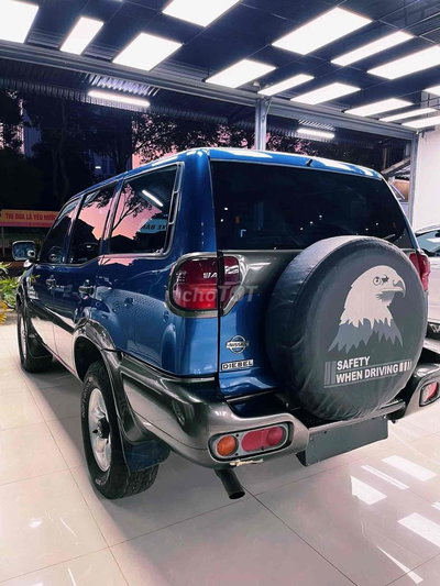 nissan terrano II