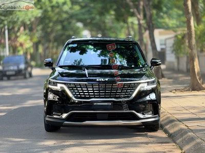 Xe Kia Carnival Signature 2.2D 2022