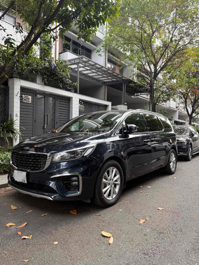 KIA SEDONA 2.2D,bản full, xe Gia đình, 2021
