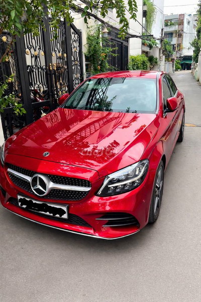 Mercedes C180 AMG 2021 Đỏ đô