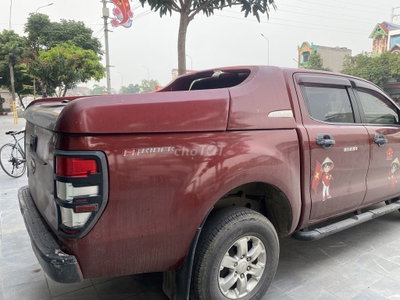 Ford Ranger 2.2L Đỏ
