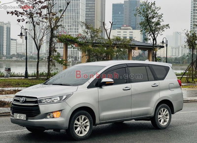 Xe Toyota Innova 2.0G 2017