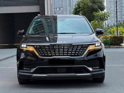 KIA Carnival Signature 2024 Đen 15.000km