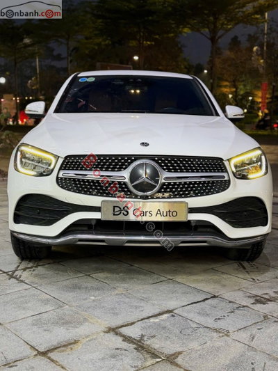 Xe Mercedes Benz GLC 300 4Matic Coupe 2020