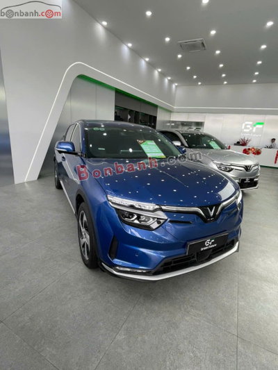 Xe VinFast VF8 Eco AWD 2023