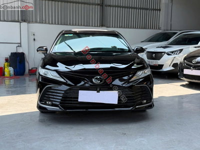 Xe Toyota Camry 2.5Q 2021