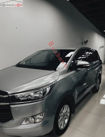 Xe Toyota Innova 2.0E 2017