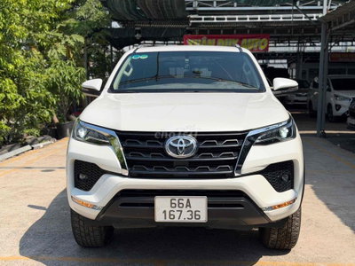 FORTUNER 2.4G 2022 TỰ ĐỘNG MÁY DẦU ,HỖ TRỢ VAY 70%