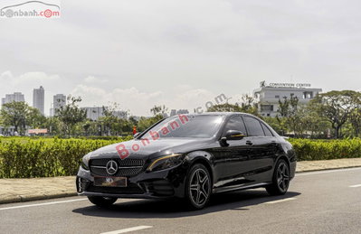 Xe Mercedes Benz C class C300 AMG 2019