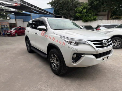 Xe Toyota Fortuner 2.4G 4x2 AT 2019