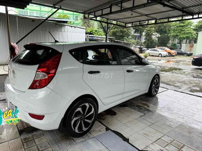 Hyundai Accent Blue