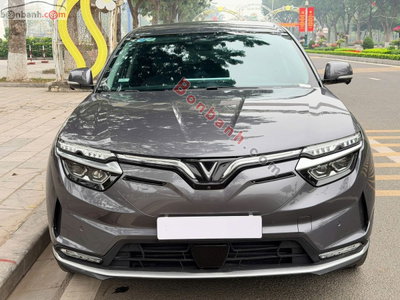 Xe VinFast VF8 Eco AWD 2023