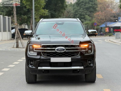 Xe Ford Everest Titanium Plus 2.0L 4x4 AT 2025
