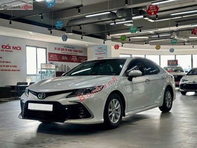 Xe Toyota Camry 2.0G 2022