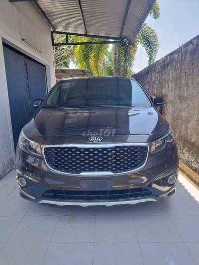 Kia Sedona 2016 Bản full dầu xe rin odo 114 ngàn