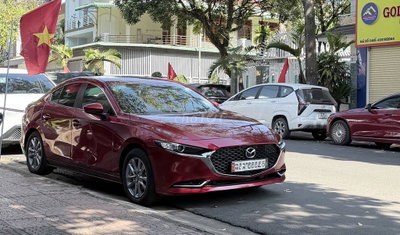 Mazda 3 Luxury 2023 Đỏ 39.000 km