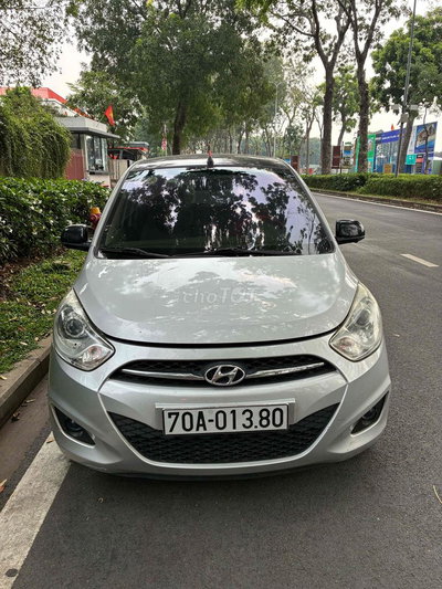 Hyundai I10 2011 Bạc