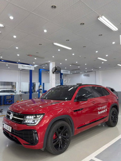 Volkswagen Teramont X Platinum Đỏ