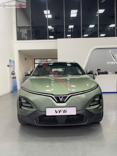 Xe VinFast VF6 Eco 2025