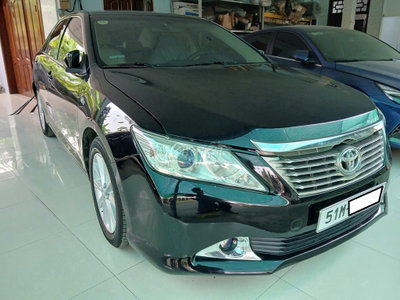 Toyota Camry 2.5 Q Đen 121.000 km