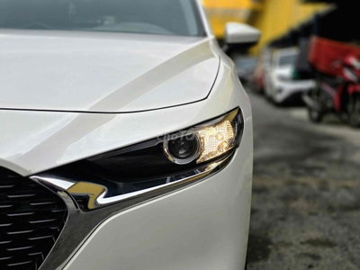Mazda 3 Luxury 2023 Trắng