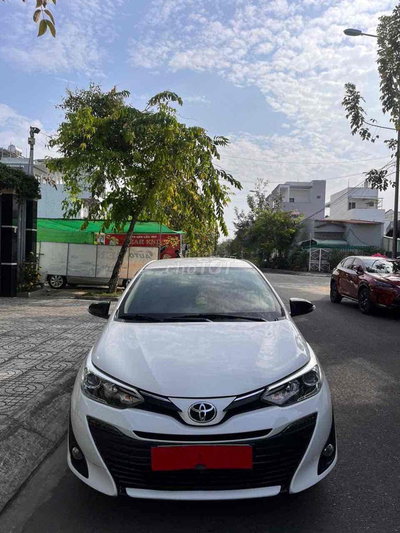Toyota Vios Trắng 5 chỗ