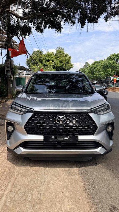 Toyota Veloz Cross 2023 TOP Bạc