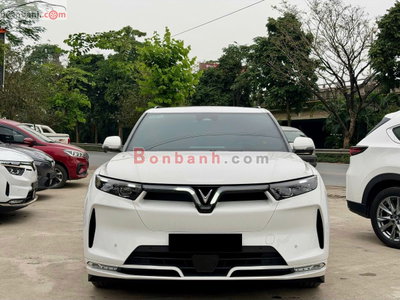 Xe VinFast VF9 Plus 7S 2025