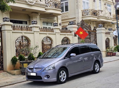 Mitsubishi Grandis xe gia đình,rất đẹp, Fulloption