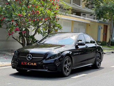 Mercedes-Benz C300 AMG 2019 Đen