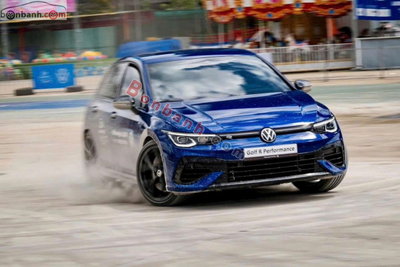 Xe Volkswagen Golf 2.0 TSI R Performance 4Motion 2024