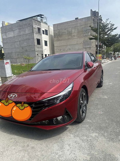 Hyundai Elantra 2022 2.0 Đỏ