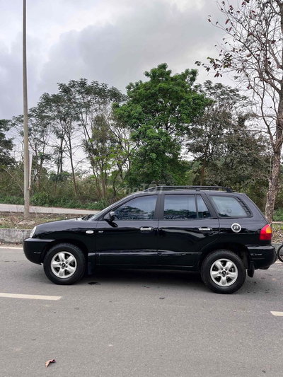 Hyundai SantaFe Gold 2004 Đen