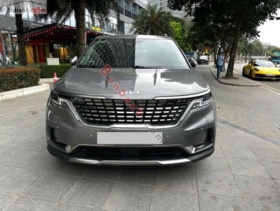 Xe Kia Carnival Signature 2.2D 2023