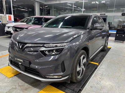 Vinfast VF8 ECO 2023 Xám PIN SDI full Adas