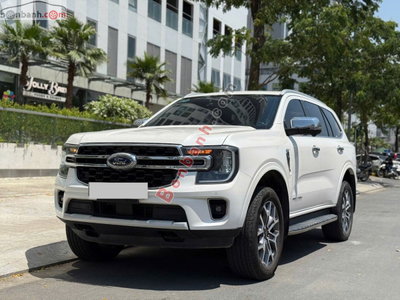 Xe Ford Everest Titanium 2.0L 4x2 AT 2023