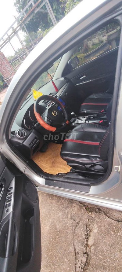 Mazda 3 Bạc 5 chỗ