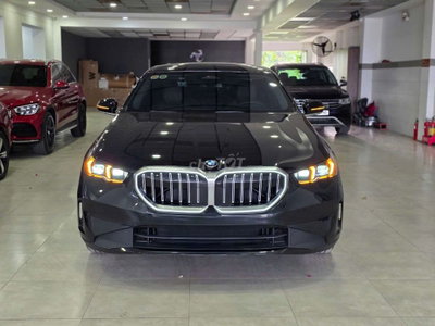BMW 520i All New siêu lướt 300km như xe thùng