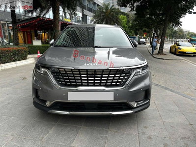 Xe Kia Carnival Signature 2.2D 2023