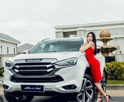 Isuzu MU-X 2018 Trắng
