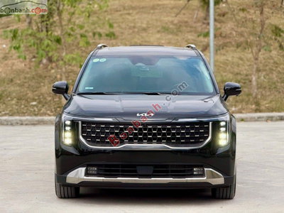 Xe Kia Carnival Signature 2.2D 2025