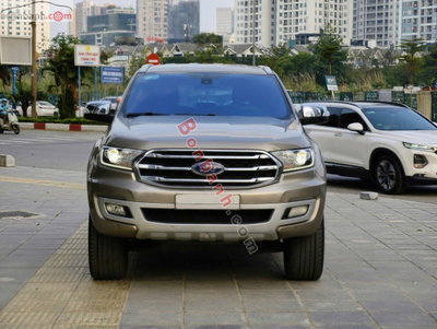 Xe Ford Everest Titanium 2.0L 4x2 AT 2019