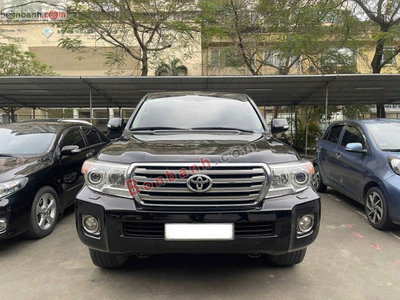 Xe Toyota Land Cruiser VX 4.6 V8 2011