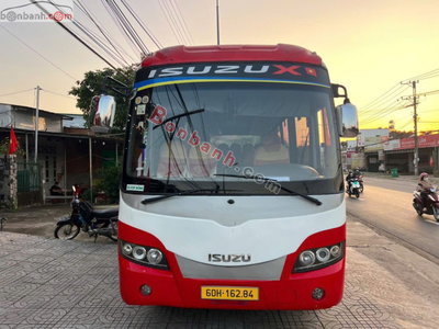 Xe Isuzu Samco Felix 2011