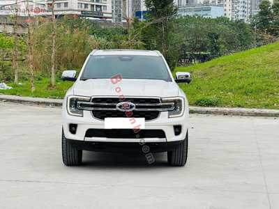 Xe Ford Everest Titanium 2.0L 4x2 AT 2023