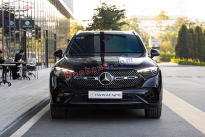 Xe Mercedes Benz GLC 300 4Matic 2023